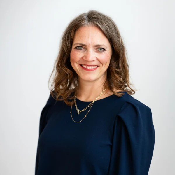 Joanna Bennett