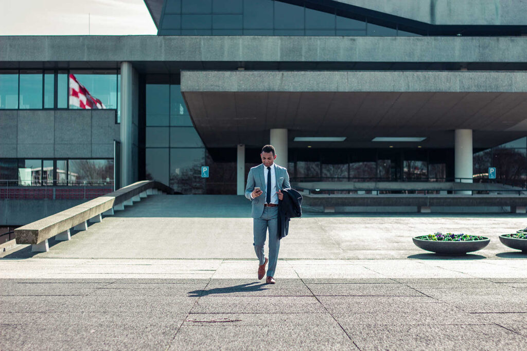 7 effective roles of a modern CEO
